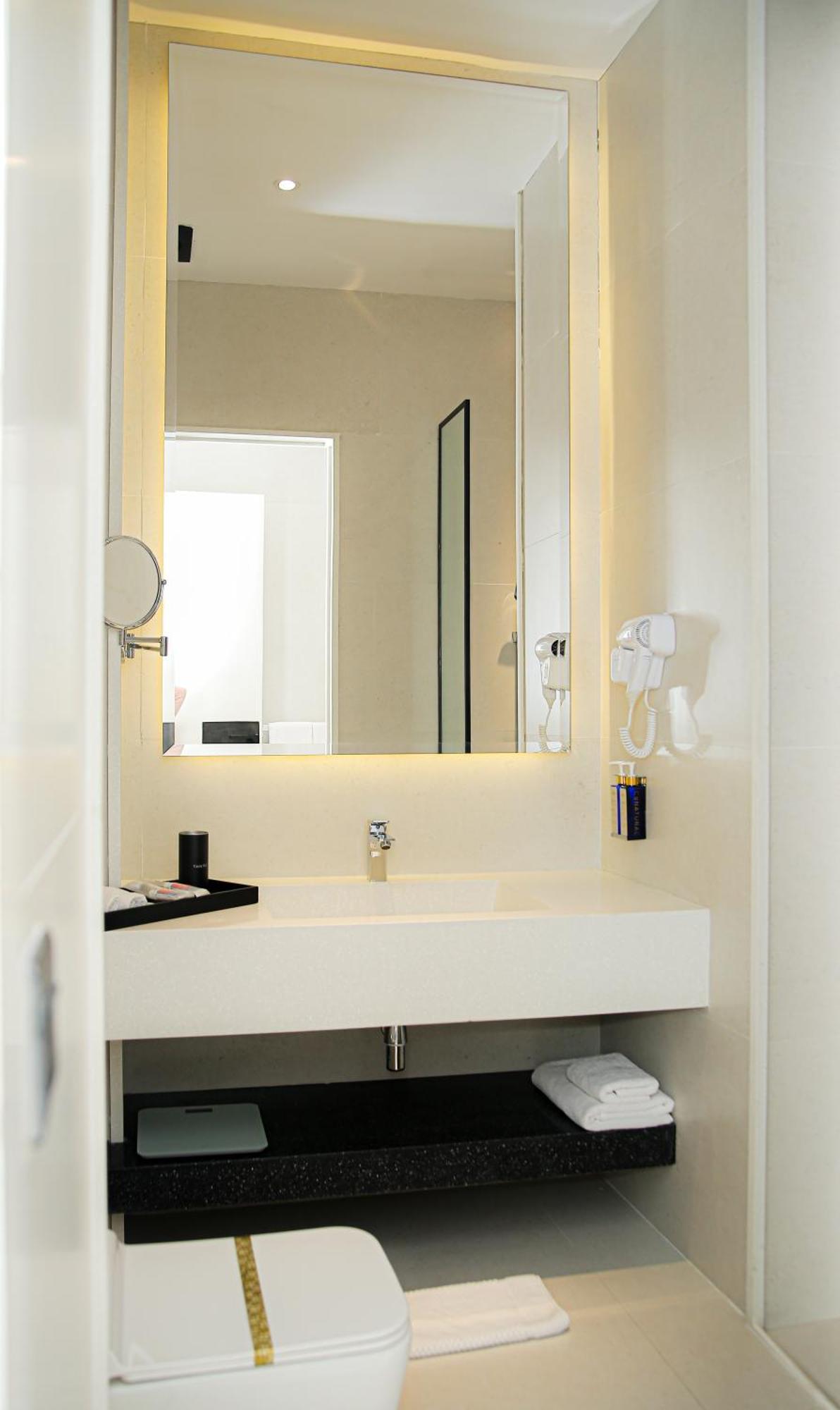 Ambiance Boutique Art Hotel Lahore Quarto foto Bathroom