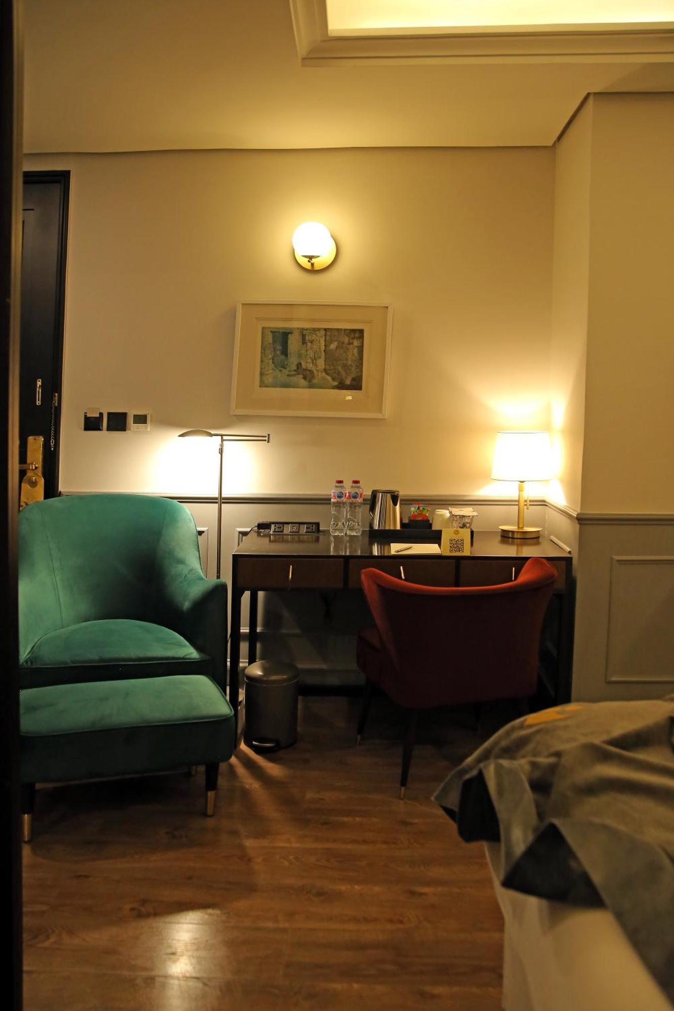 Ambiance Boutique Art Hotel Lahore Quarto foto A room at the hotel